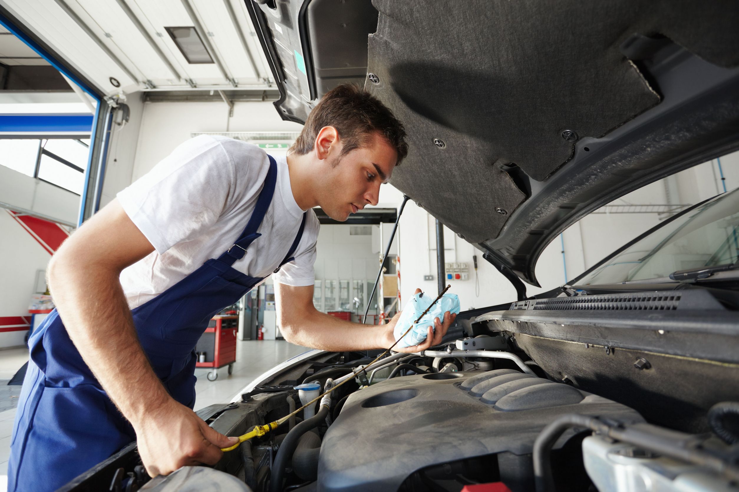 Finding the Right Shop To Perform Your Automatic Transmission Rebuild in Chicago