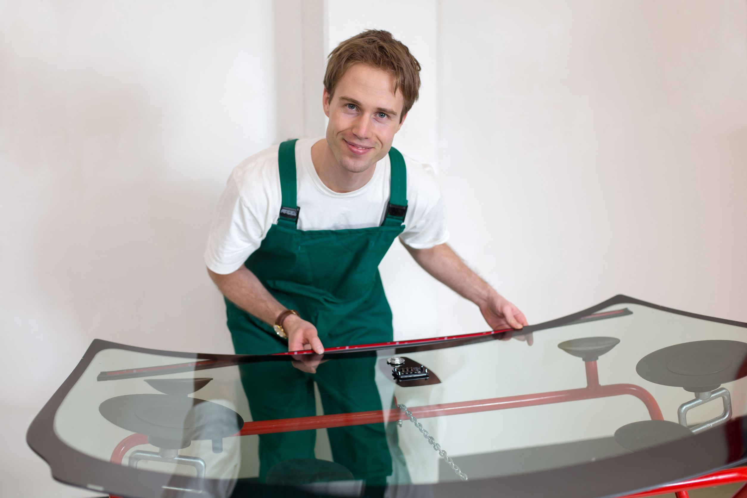 The Value of Cracked Windshield Repair Services in Portland, OR, For Car Safety