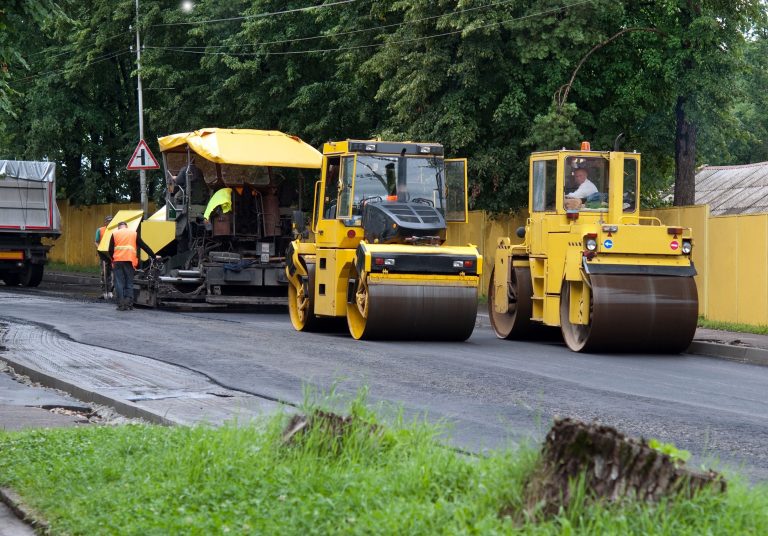 Pavement Marking in Pensacola, FL: A Key Element in Reducing Accidents