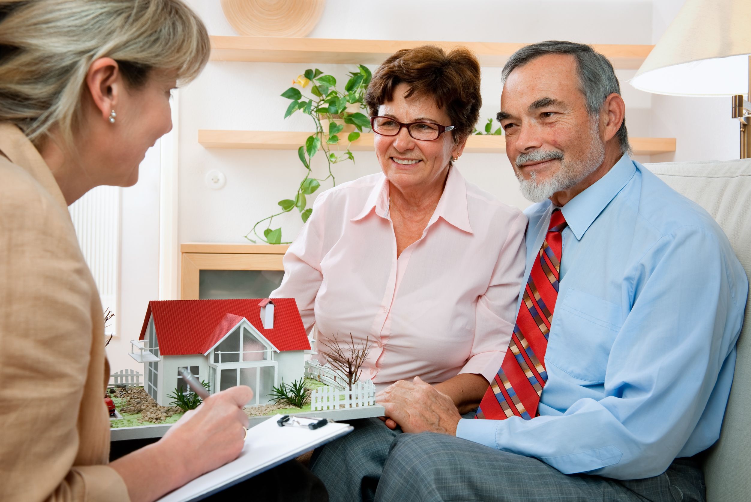 How Working With Mortgage Companies in Jacksonville Beach Can Help You Get the Best Mortgage Rate