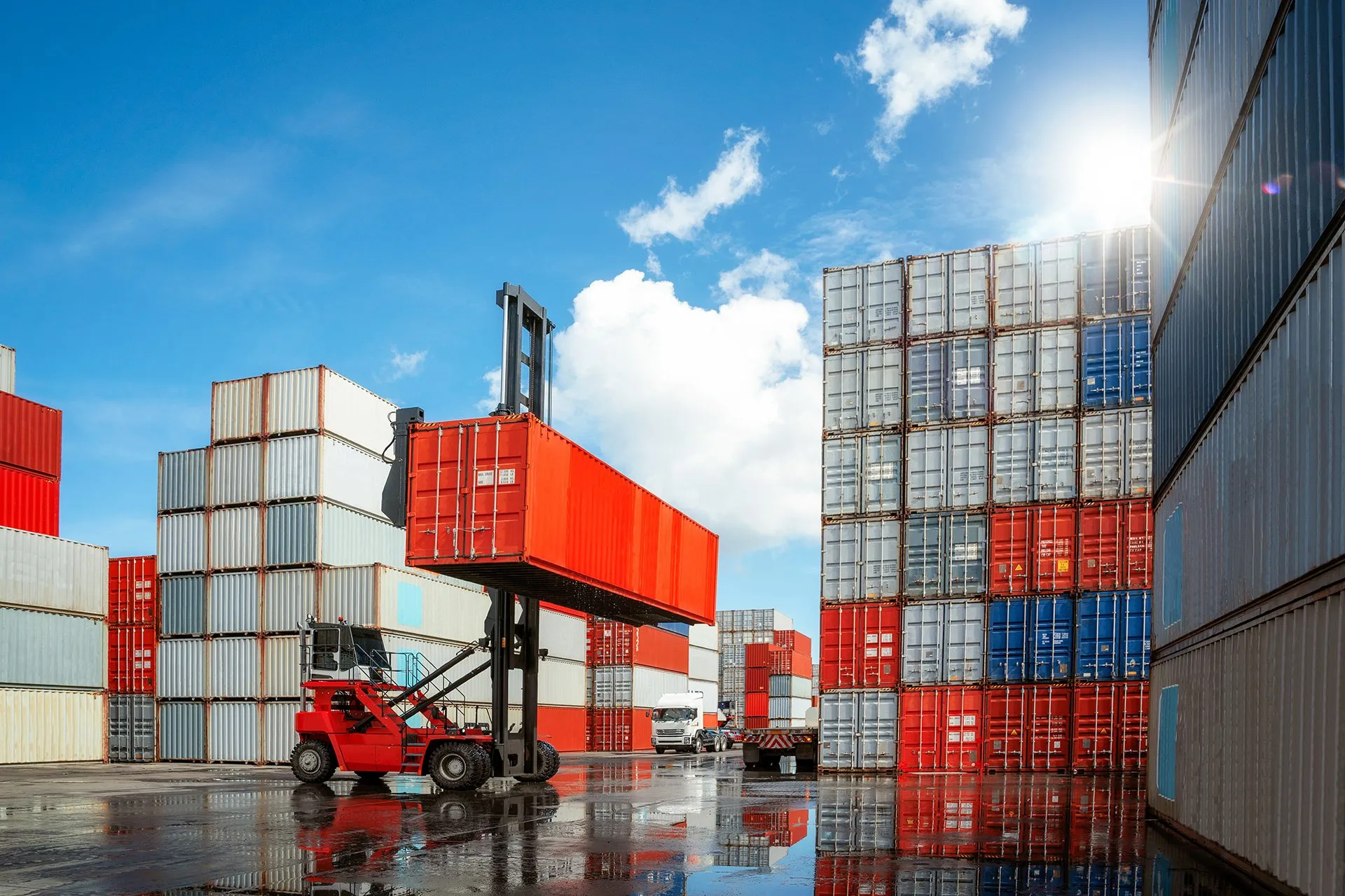 Merits of Transport and Cargo Solutions as Seen by Locals in Miami, FL