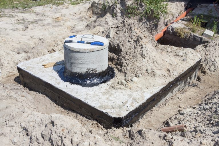 Streamline Operations: Commercial Septic Tank Pumping Services in Santa Fe, NM
