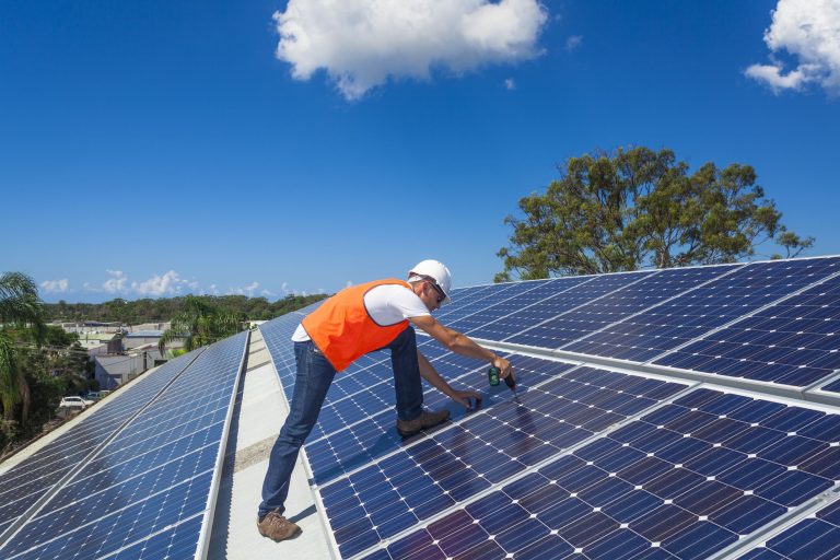 Residential Solar Installation Company in Tampa FL,: What You Need to Know
