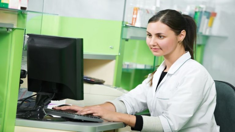 Developing Careers with a Health Information Technology Certificate