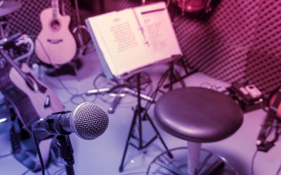 The Unheard Frequencies: Inside the Vibrant and Unconventional Realm of Chicago’s Experimental Music Schools