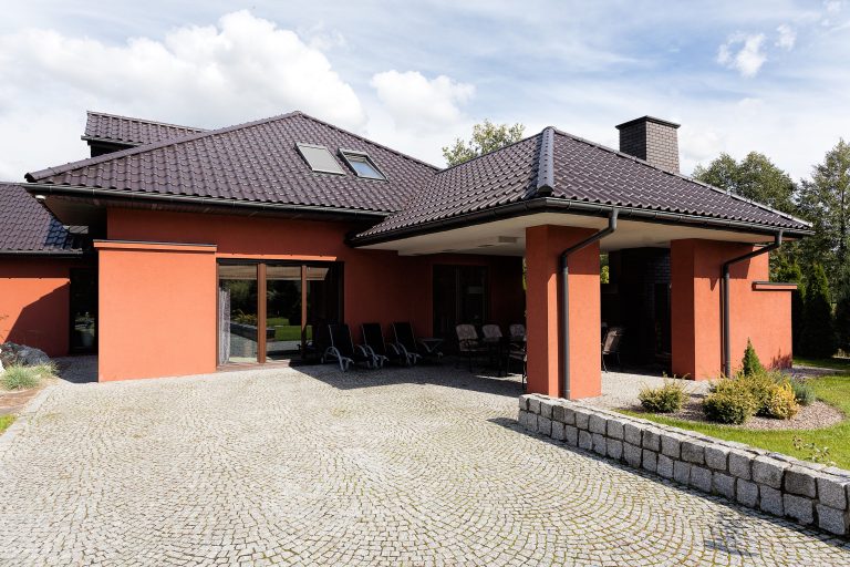 What Can a Roofing Company in Polk County, FL Do for You?