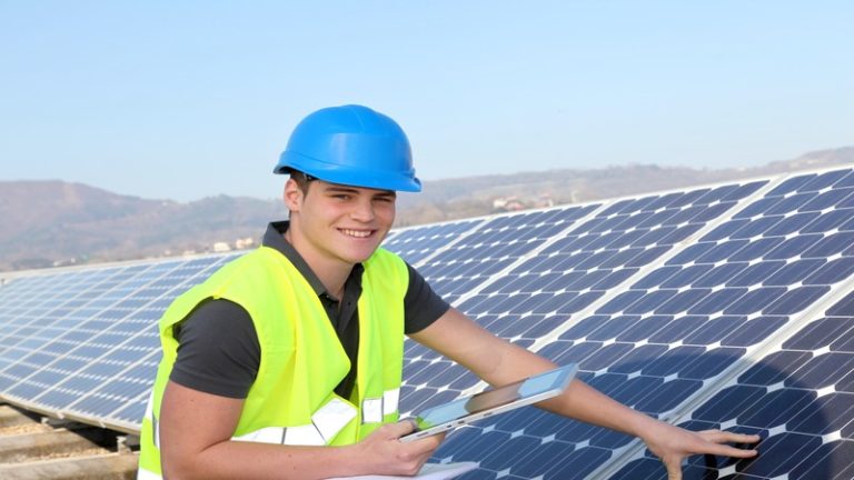 Save Money on Swimming Costs Using Pool Solar Heating Palm Beach FL Homeowners Trust