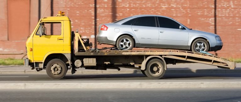 How Flatbed Towing Protects Your Vehicle During Transport