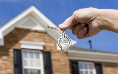 How Real Estate Agents In Los Altos Guide Buyers Through Challenging Markets