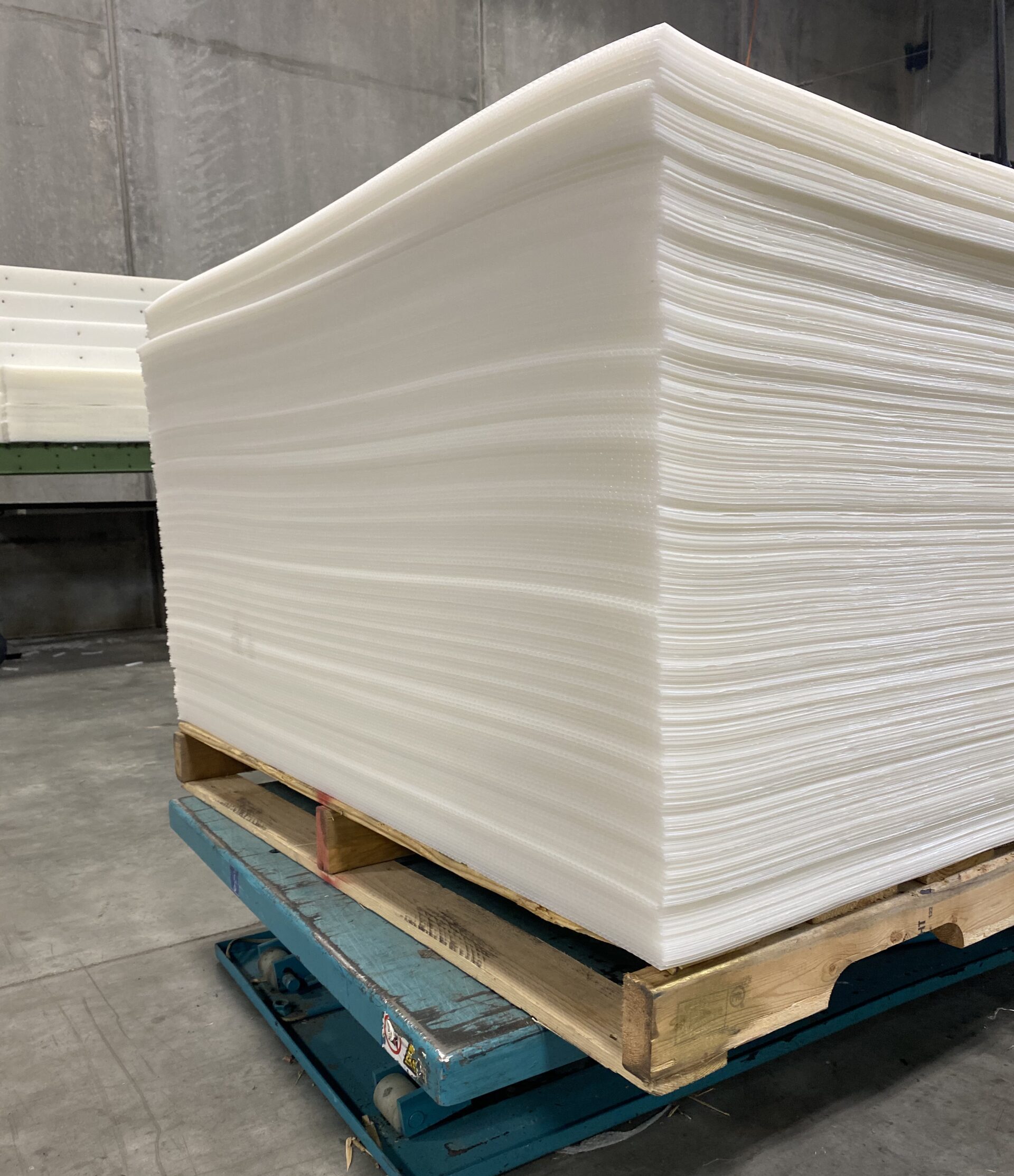 Save on Packaging Costs with Polyethylene Rolls for Efficient Shipping in the USA