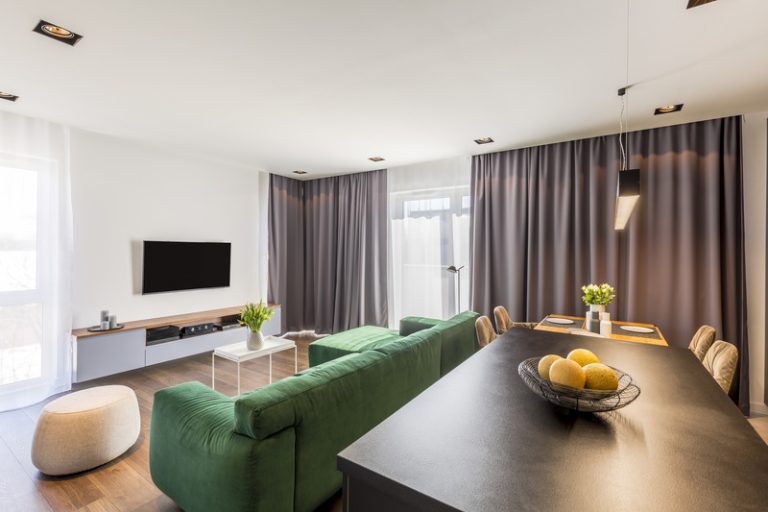 Experience Convenience in 2 Bedroom Apartments Near Key Amenities